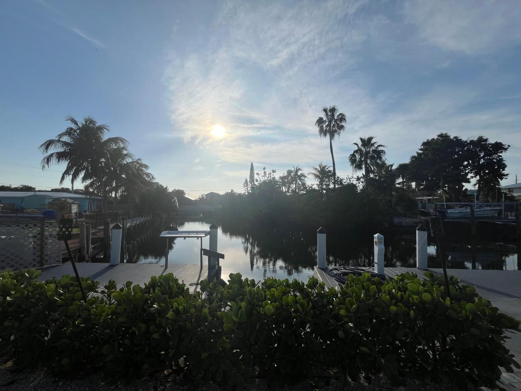 Home On The Water In Marathon, Fl Екстер'єр фото
